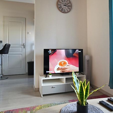 Agréable T2 - Très proche Centre ville Saint-Quentin  Extérieur photo