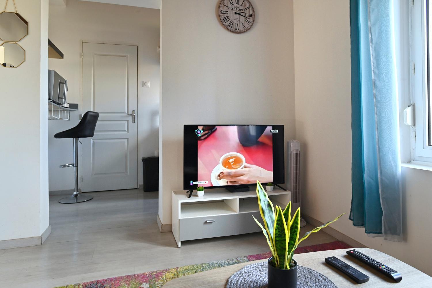 Agréable T2 - Très proche Centre ville Saint-Quentin  Extérieur photo